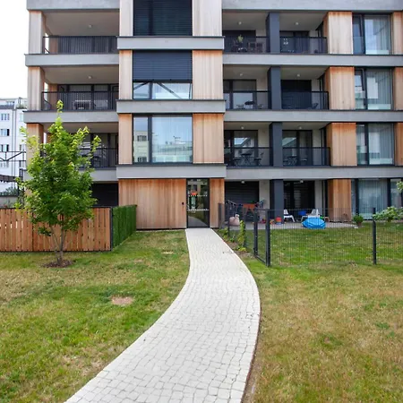 Blueground Holesovice Family-friendly Nr Park Prg-3 Prag